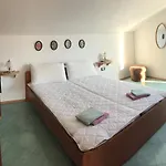 Lägenhet Lipovac Ficus *