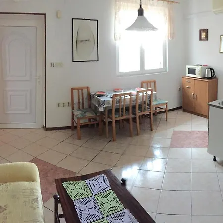 Lipovac Ficus Apartament
