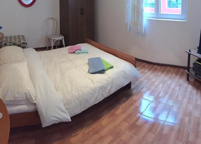 Lipovac Ficus Apartman