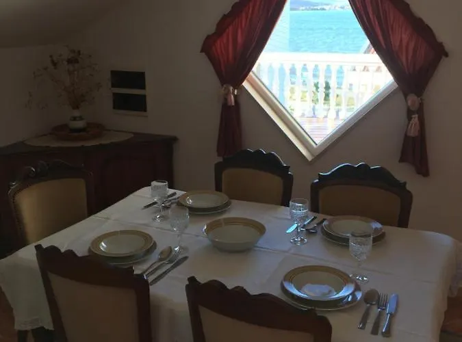 Appartement Lipovac Ficus