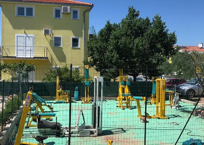 Apartman Lipovac Ficus Bilice