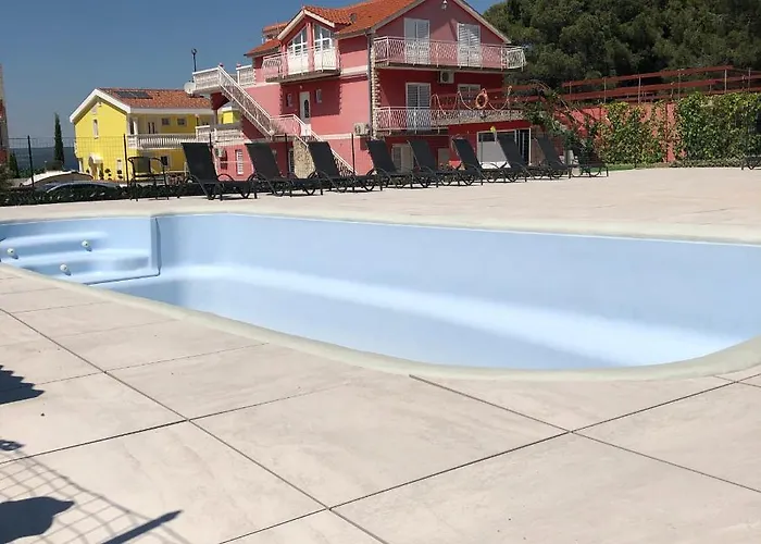 Apartman Lipovac Ficus *