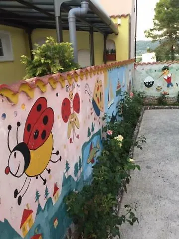 Apartman Lipovac Ficus *